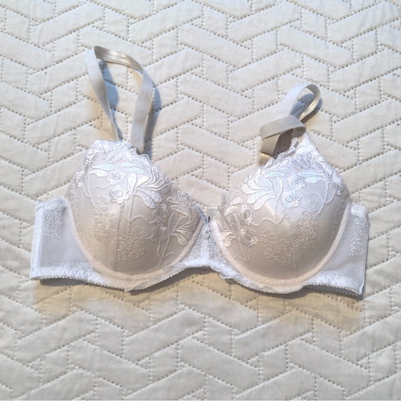 “Antionette” 34-36A vintage lingerie and accessories pre-made bundle - Picture 4 of 5